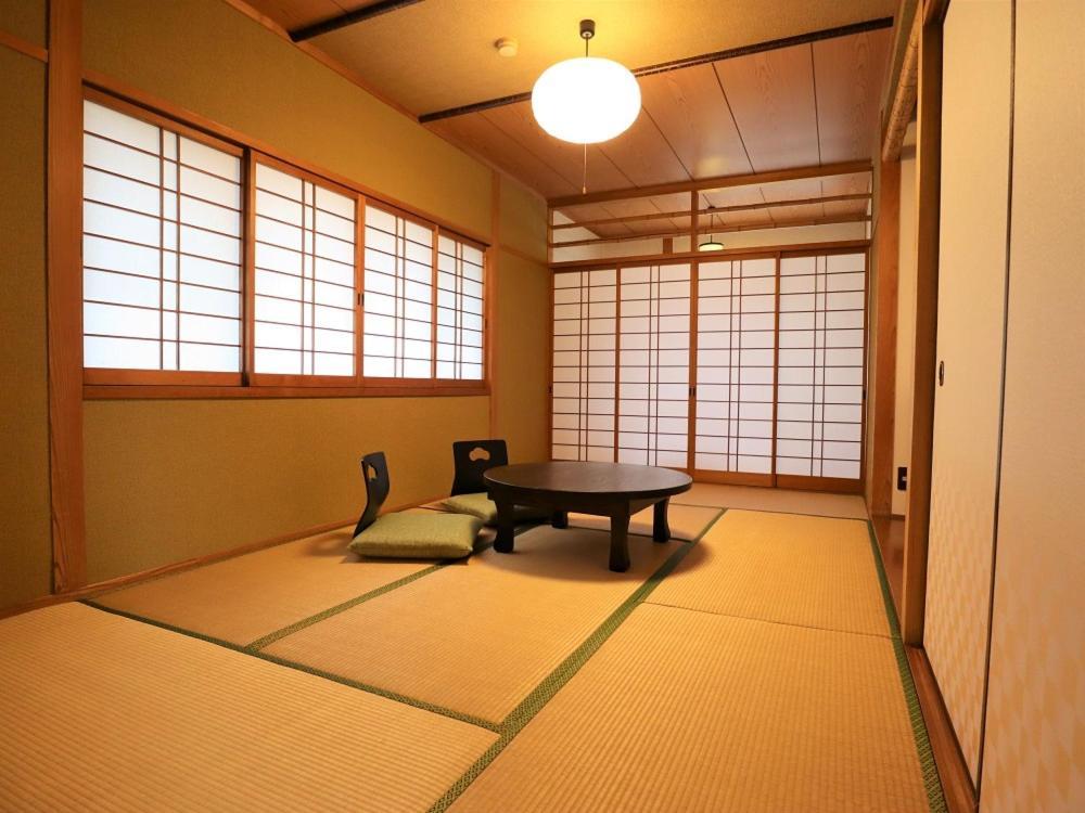 Ryokan Hikarinoie Юфу Екстериор снимка